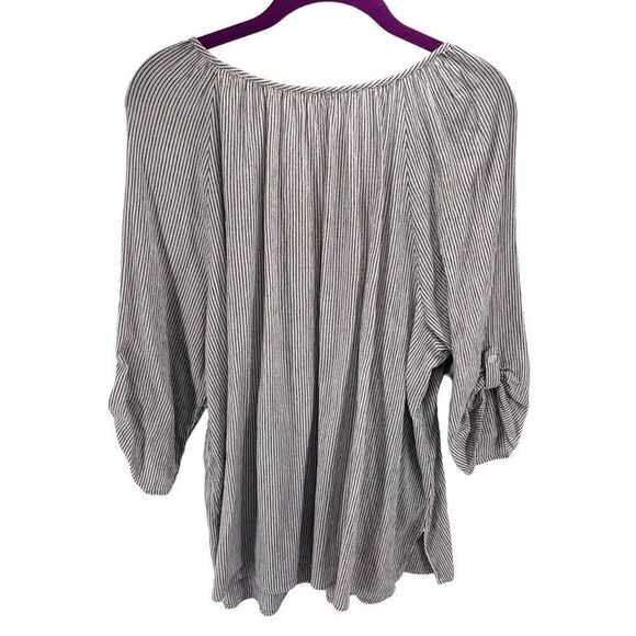 Womens Top Blouse Tunic Roll Tab Sleeve Stretch V Neck Striped Black White 2X - Picture 9 of 9